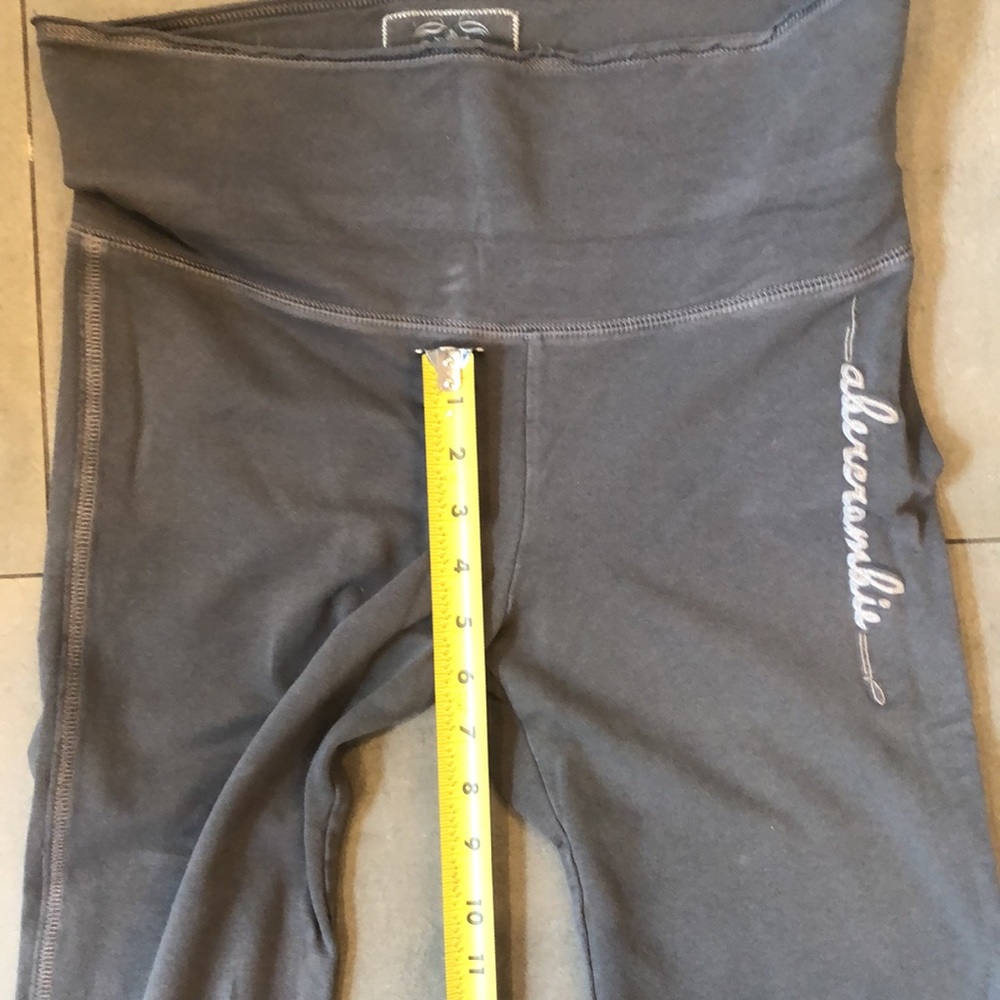 Abercrombie Sweat Pants - Picture 7 of 13